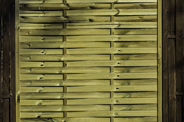 Drewniane panele ogrodzeniowe